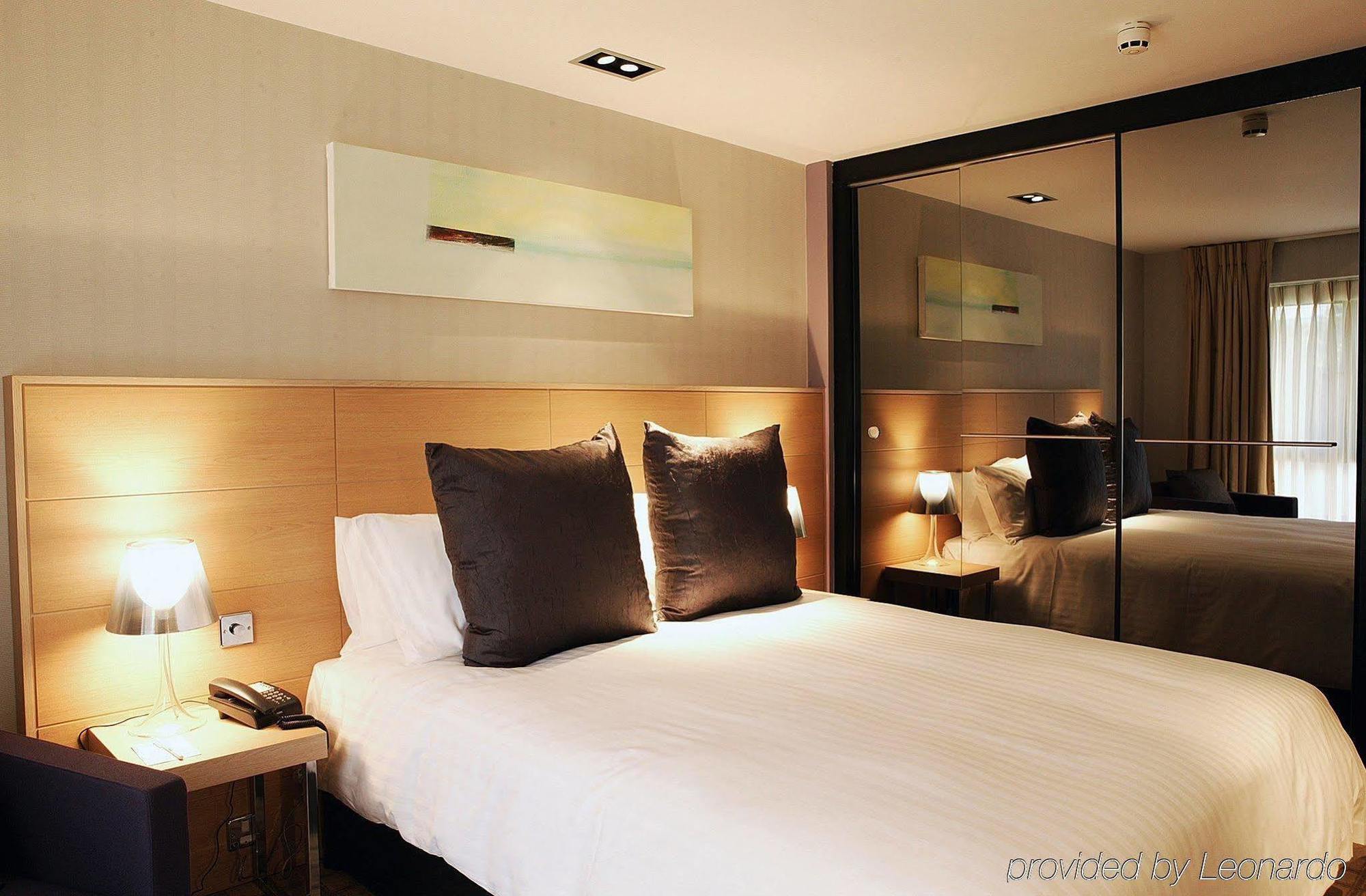 Beales Hotel แฮตฟิลด์ ภายนอก รูปภาพ